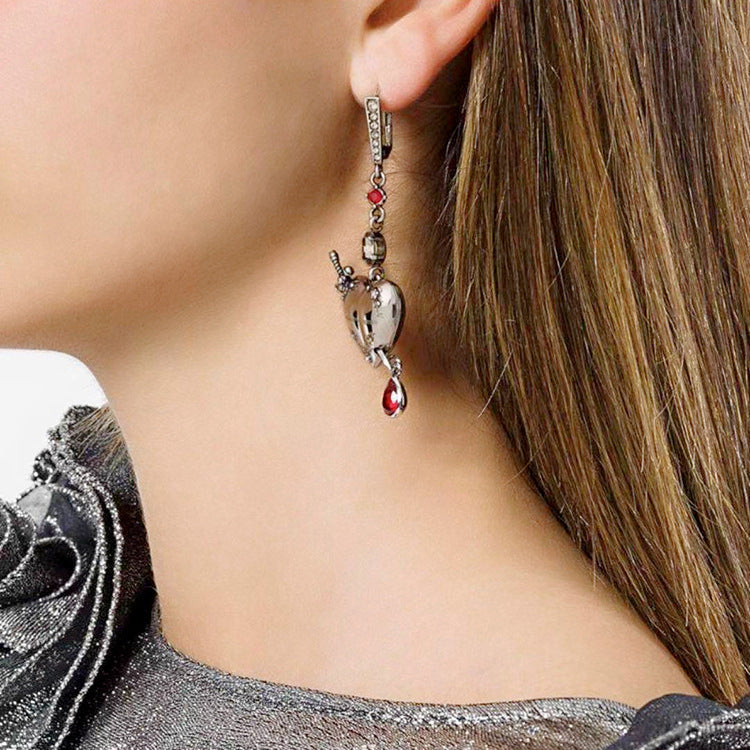 Bohemian Style Maijia Zircon Inlaid Diamond Stone Through Heart Vintage Earrings